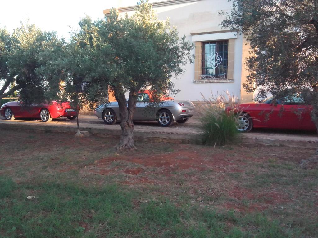 A Giummara Country house *